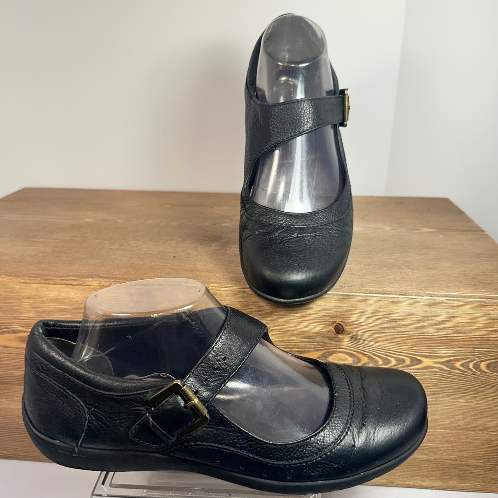 Easy Spirit Mary Jane Comfort Shoes 7.5 Suede Leather Academia Y2K Retro Grunge